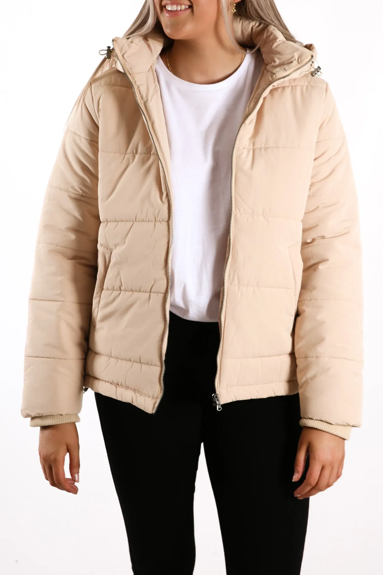 Essentials Puffer Jacket Cream