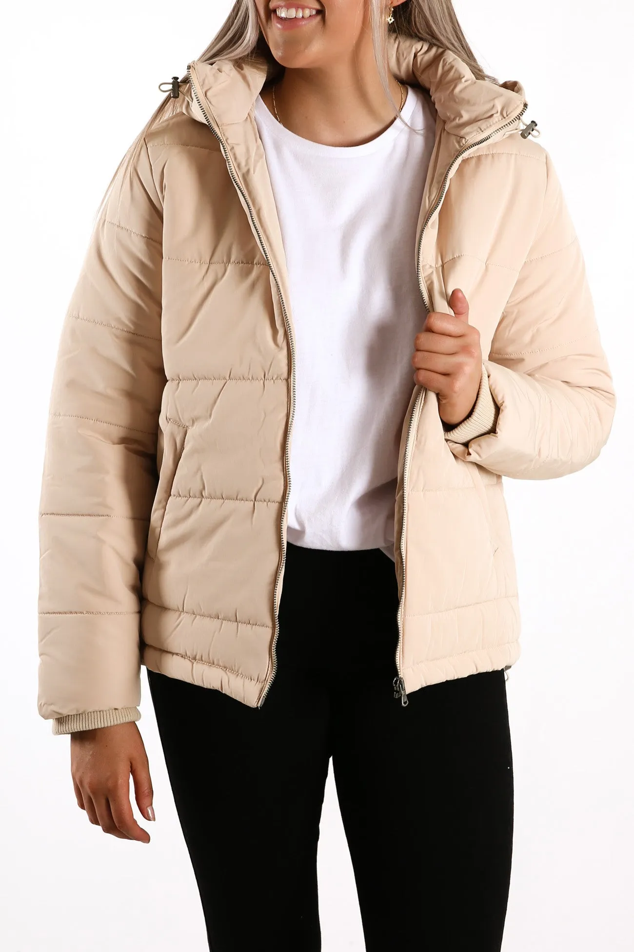 Essentials Puffer Jacket Cream